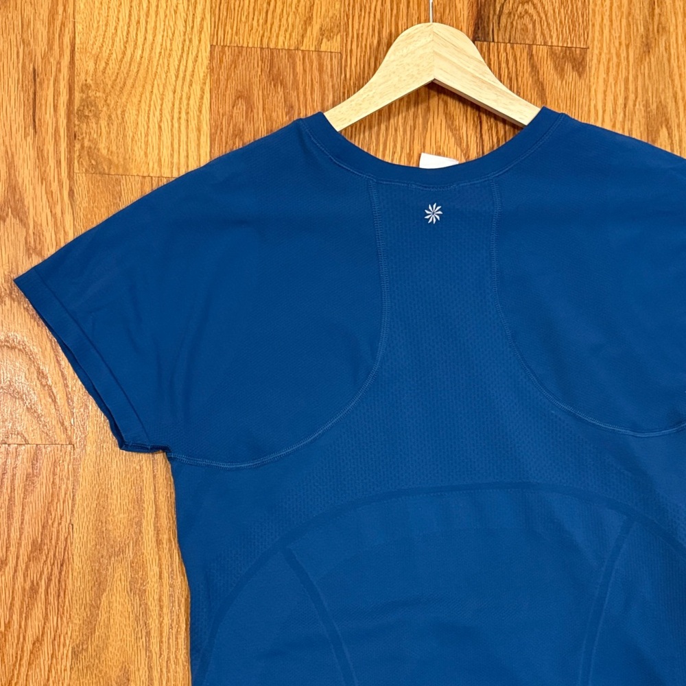 Athleta Navy Short Sleeve Tee - Picture 4 of 7